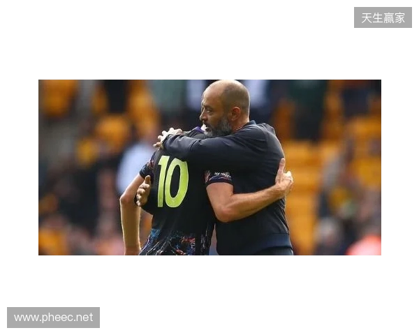 赫内斯:凯恩是最全面中锋,要是伊萨克值1.5亿欧他就值2.5亿